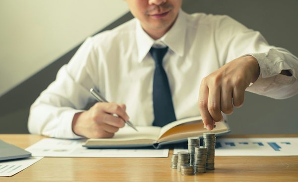 Les clés pour réussir en commerce et en finance d'entreprise